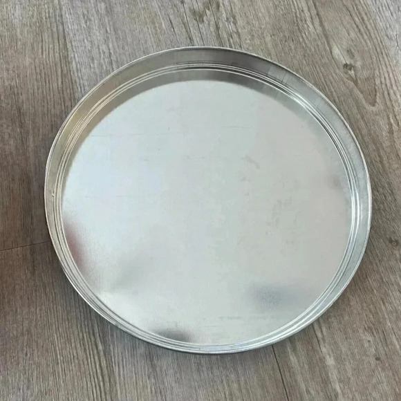 Nebraska Huskers Metal Tin with Lid - Picture 7 of 9